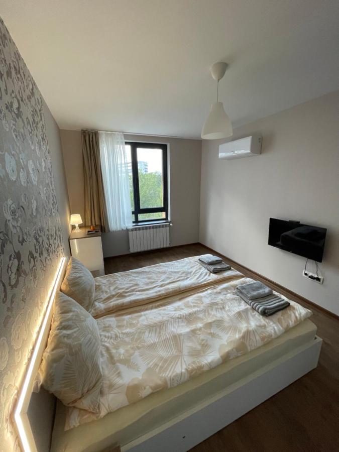 Movie Flats Apartment Sofia Exterior foto